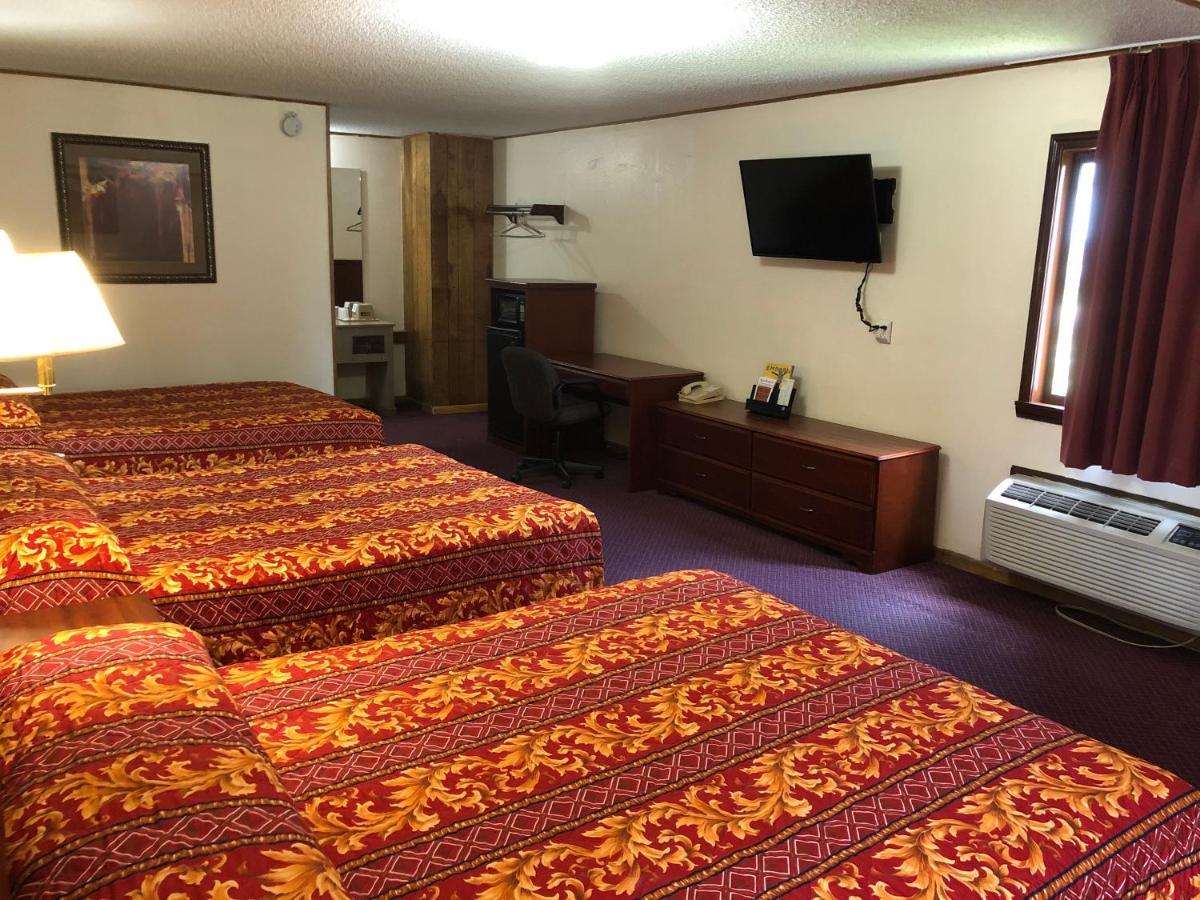 Budget Host Inn - Емпорія Екстер'єр фото